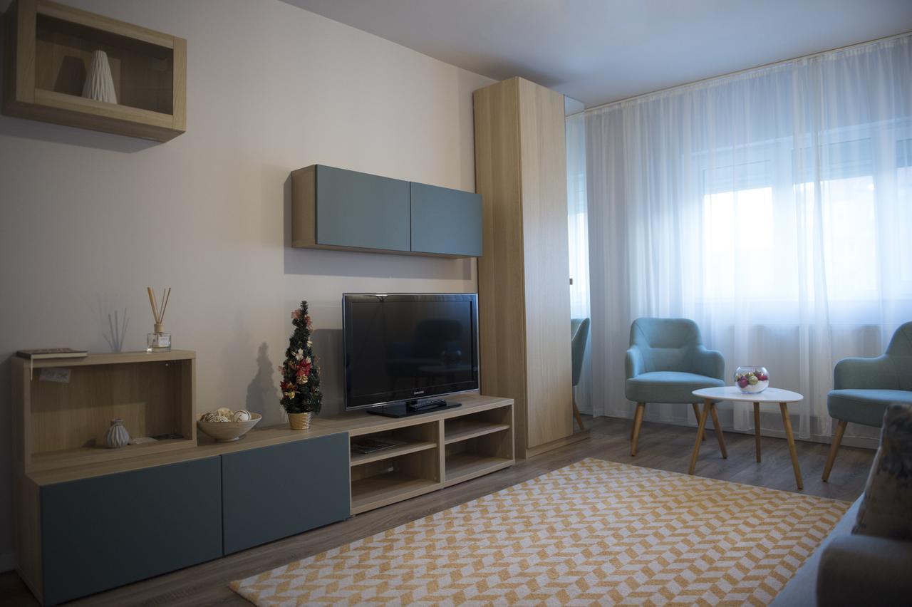 Smp Apartment 2 Timisoara Ngoại thất bức ảnh